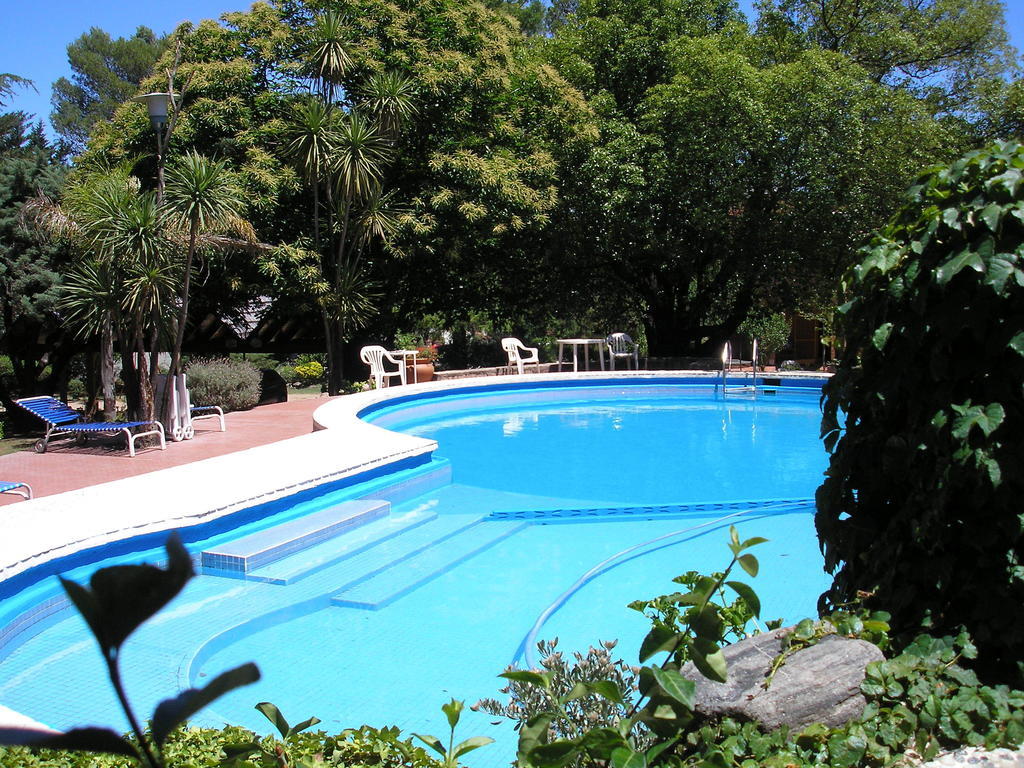 Mon Petit Hotel Villa Carlos Paz Kültér fotó