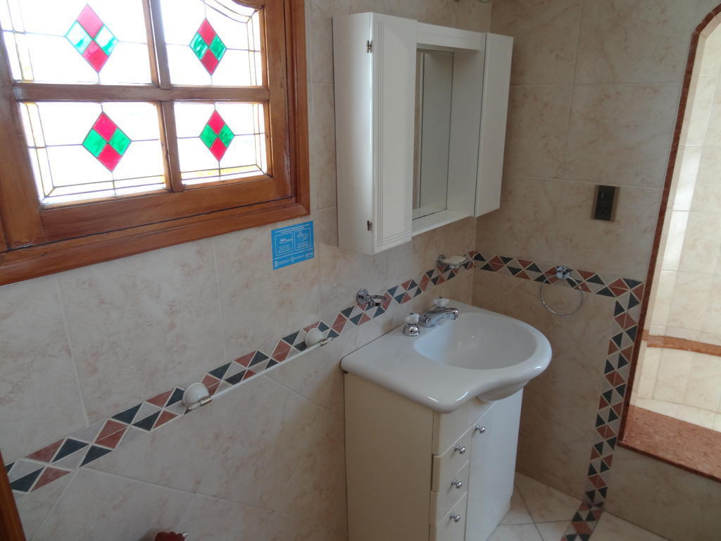 Mon Petit Hotel Villa Carlos Paz Szoba fotó