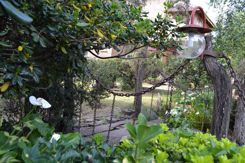 Mon Petit Hotel Villa Carlos Paz Kültér fotó